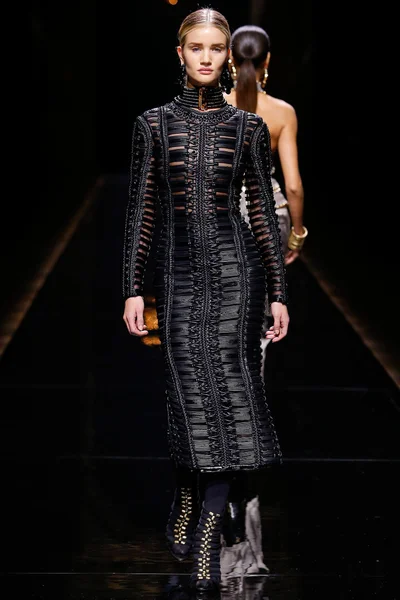 Look 45